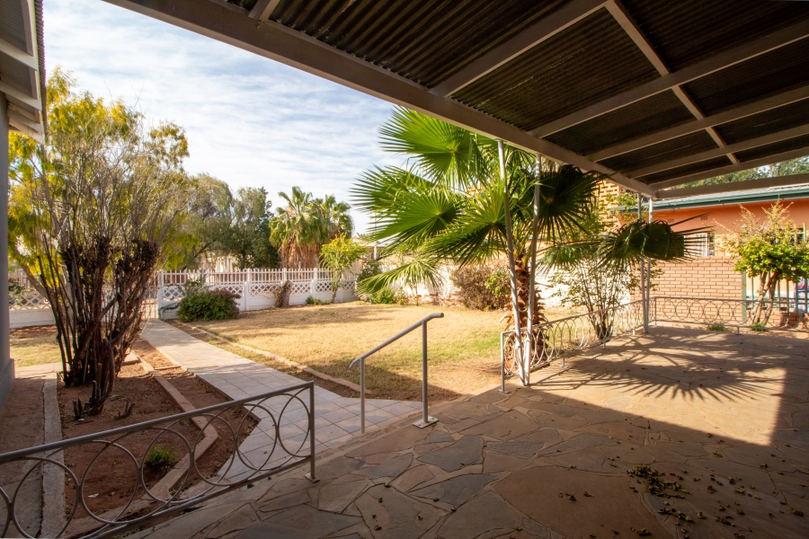 3 Bedroom Property for Sale in Die Rand Northern Cape
